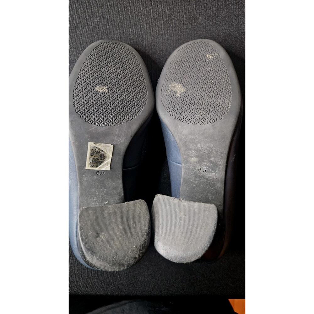 Women's Tory Burch JANEY Leather Block Heel Pumps Size 6.5 Navy 50MM - Picture 7 of 7